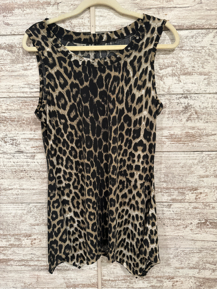 ANIMAL PRINT SLEEVELESS TOP