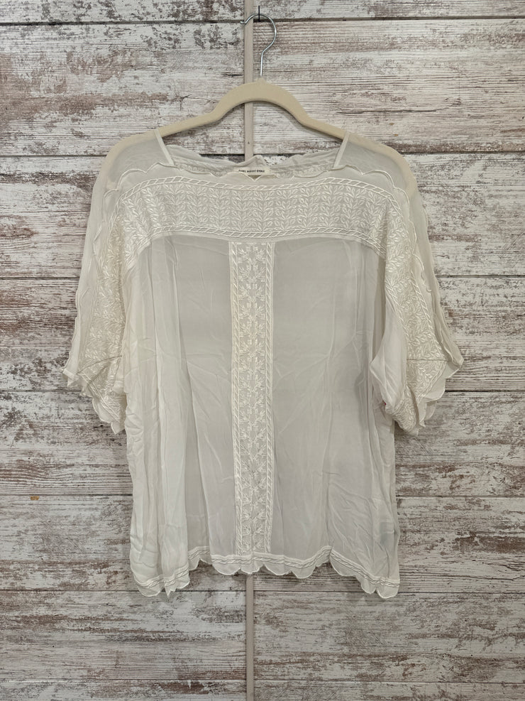 WHITE SHORT SLEEVE TOP $395