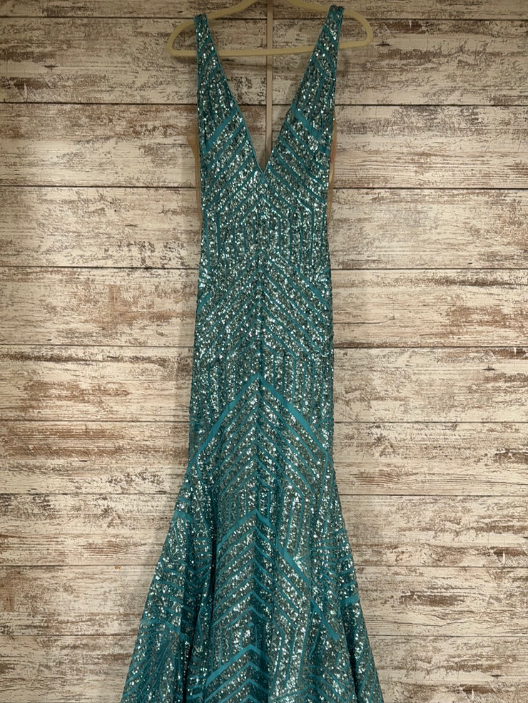 TURQUOISE SPARKLY MERMAID GOWN