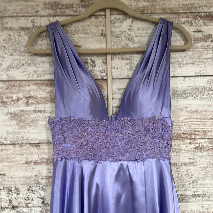 LAVENDER LONG EVENING GOWN