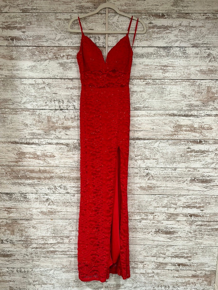RED LACE LONG EVENING GOWN