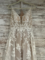 IVORY/NUDE WEDDING DRESS $1500