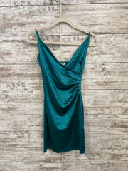 GREEN SHORT DRESS (NEW)