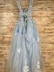 BLUE/FLORAL PRINCESS GOWN