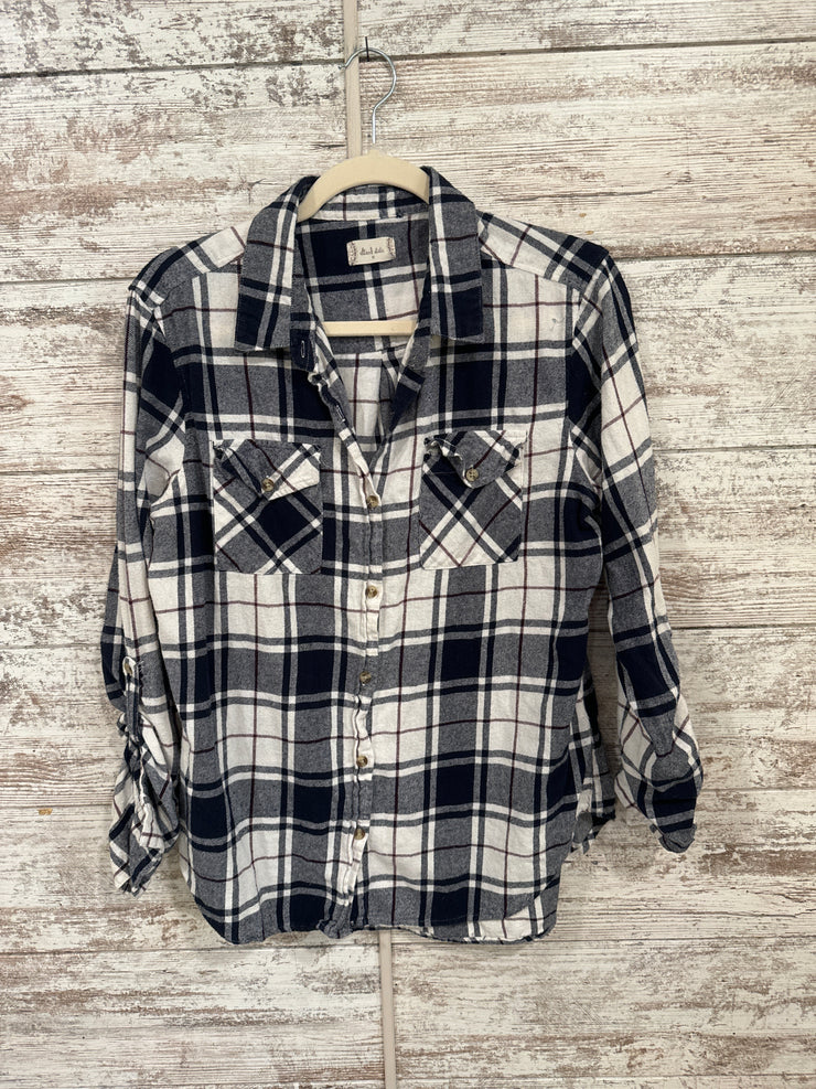 BLUE/WHITE FLANNEL SHIRT