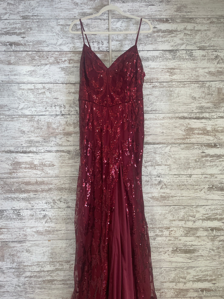 BURGUNDY SPARKLY DRESS (NEW)