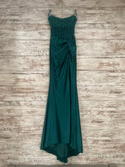 GREEN LONG EVENING GOWN