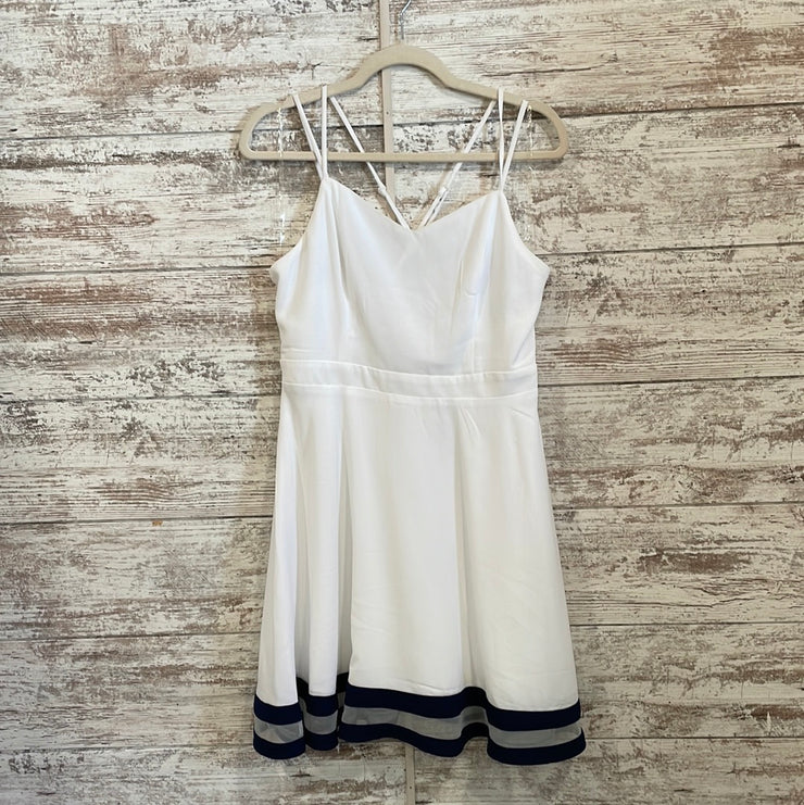 WHITE/BLUE SHORT DRESS (NEW)