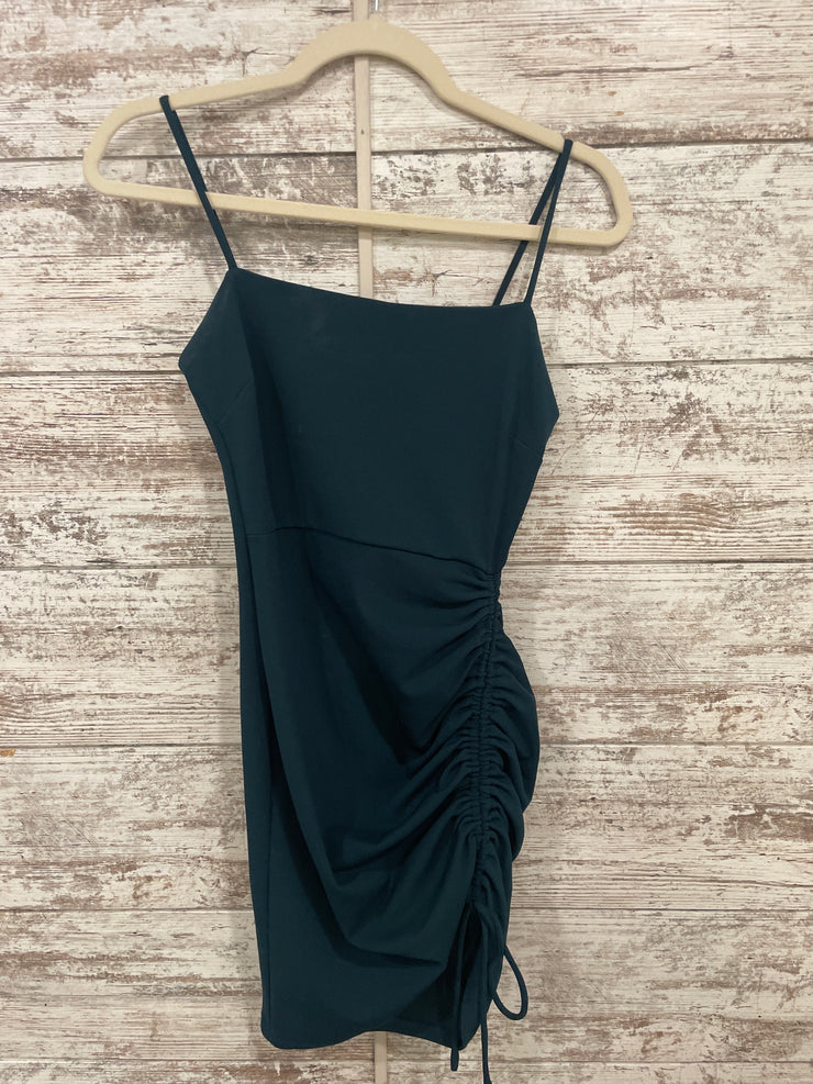 GREEN SHORT DRESS