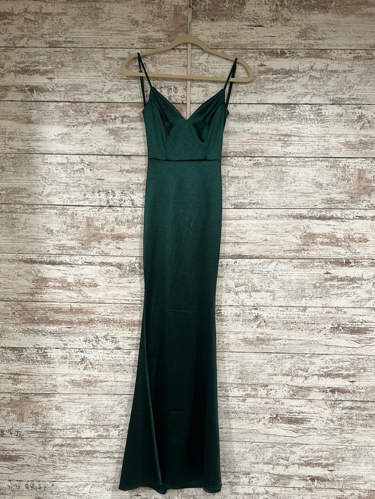 GREEN LONG EVENING GOWN