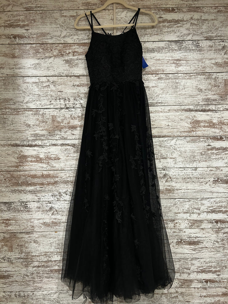 BLACK/FLORAL A LINE GOWN