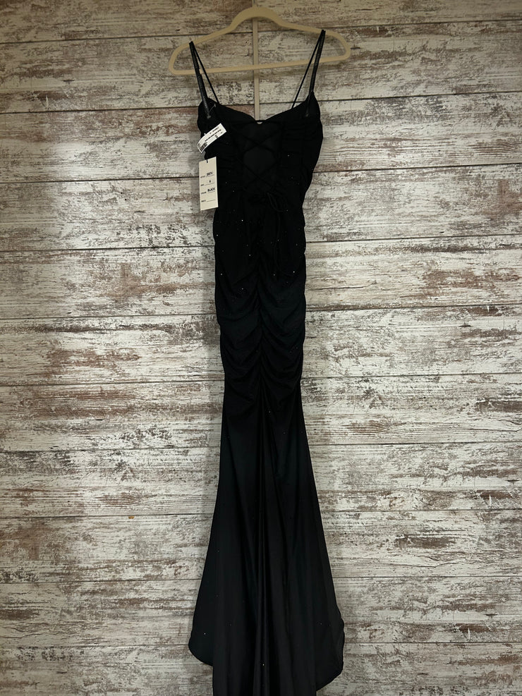 BLACK LONG EVENING GOWN (NEW)