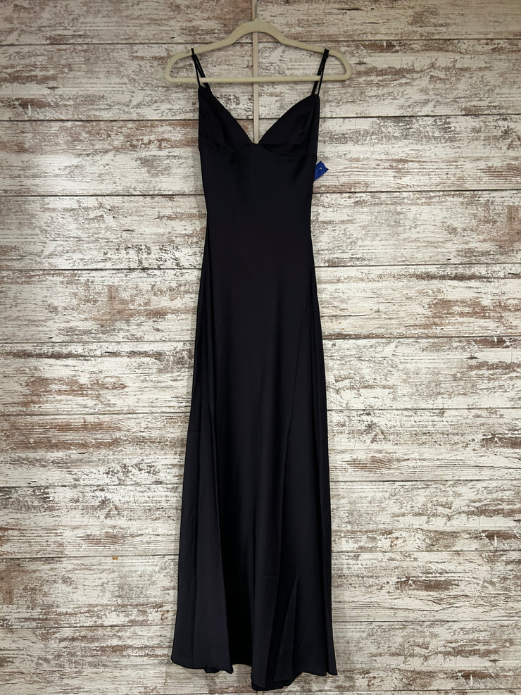 NAVY LONG EVENING GOWN