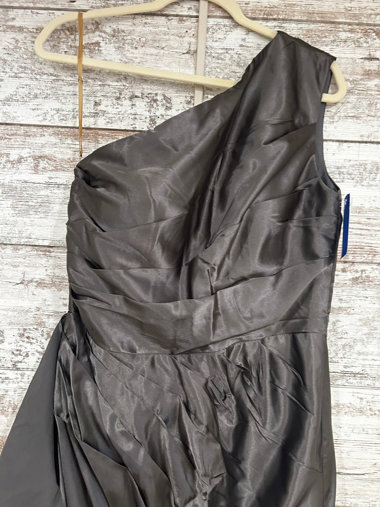 GRAY LONG EVENING GOWN (NEW)