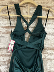 GREEN LONG EVENING GOWN