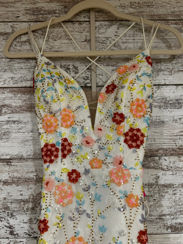 WHITE/FLORAL MERMAID GOWN