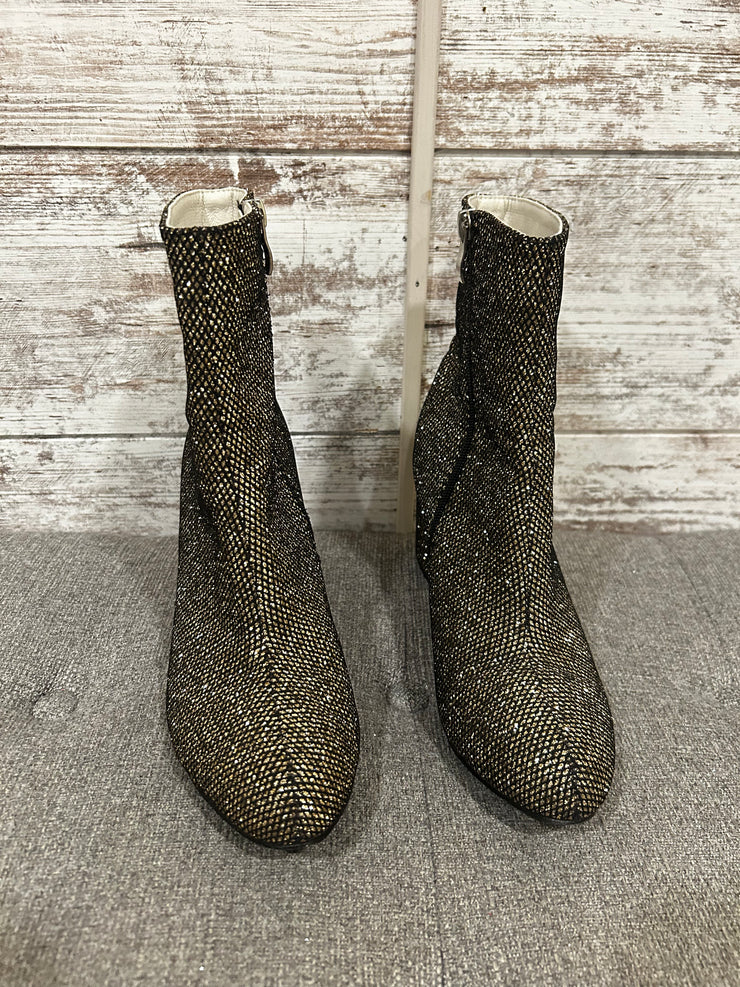GOLD SPARKLY BOOTS