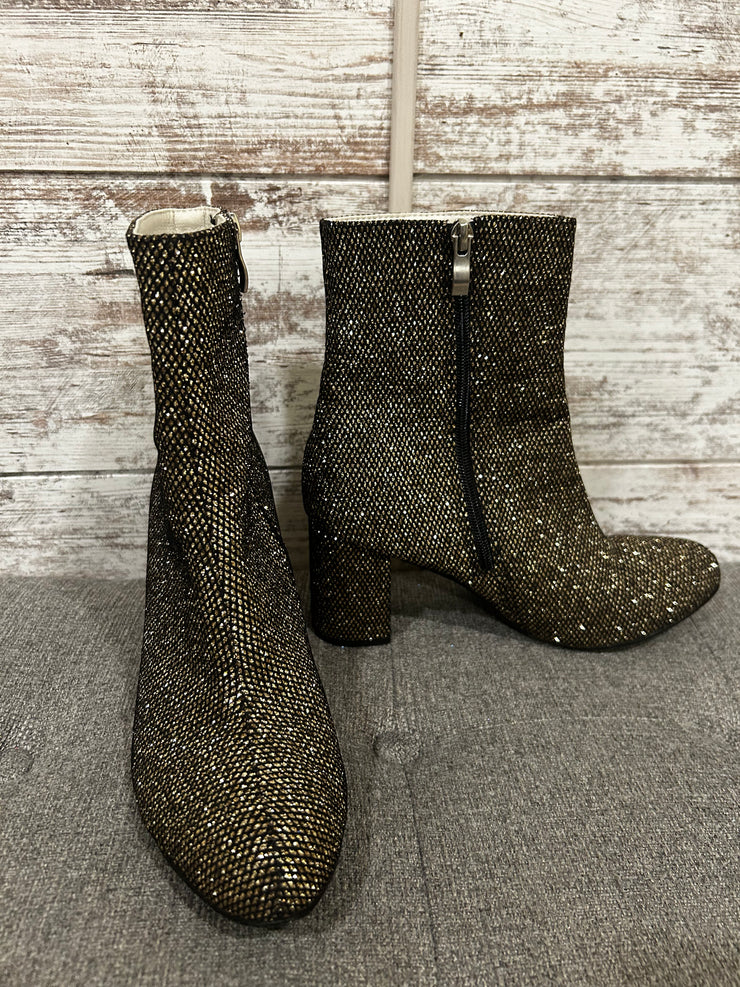 GOLD SPARKLY BOOTS