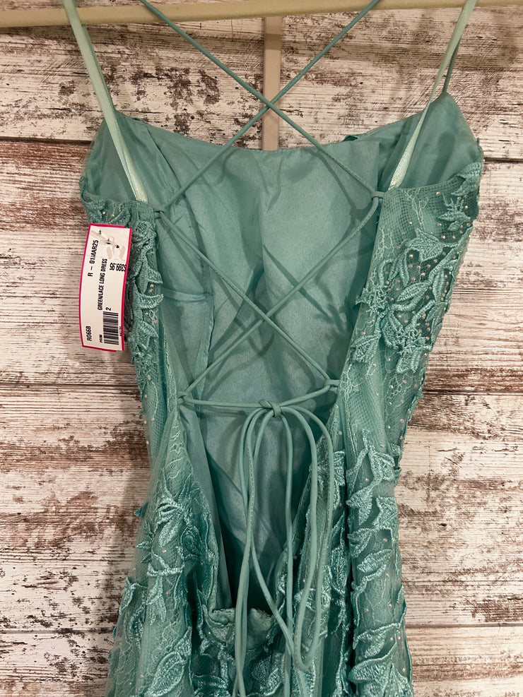 GREEN/LACE LONG DRESS