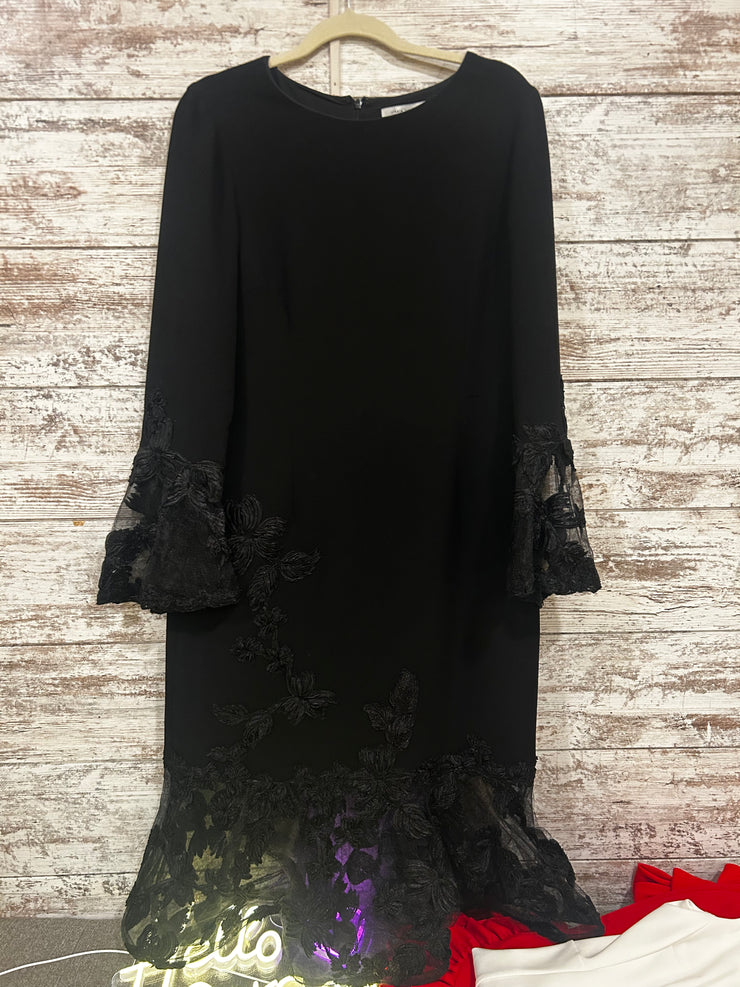 BLACK/FLORAL MIDI DRESS $590