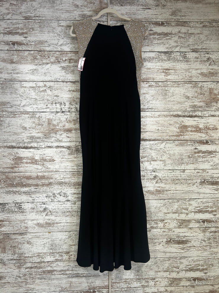 BLACK/TAN LONG EVENING GOWN