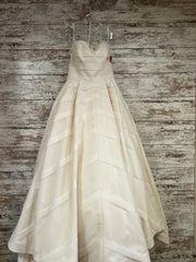 IVORY WEDDING GOWN - NEW $699