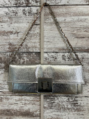 SILVER DRESS PURSE