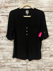 BLACK SHORT SLEEVE TOP