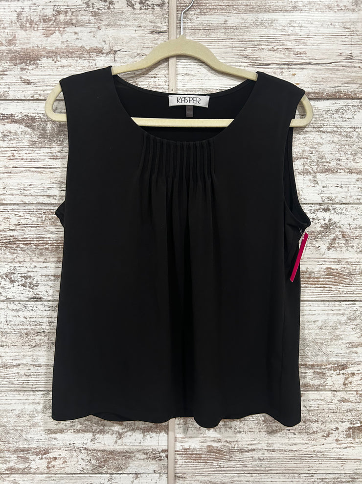 BLACK SLEEVELESS TOP