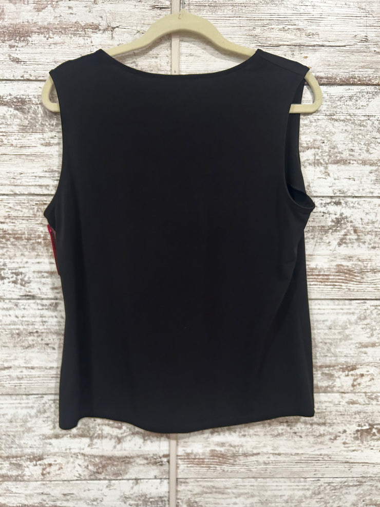 BLACK SLEEVELESS TOP