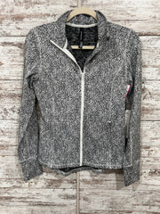 BLACK/WHITE ZIP UP JACKET -NEW