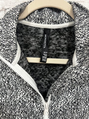 BLACK/WHITE ZIP UP JACKET -NEW