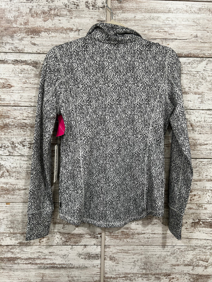 BLACK/WHITE ZIP UP JACKET -NEW