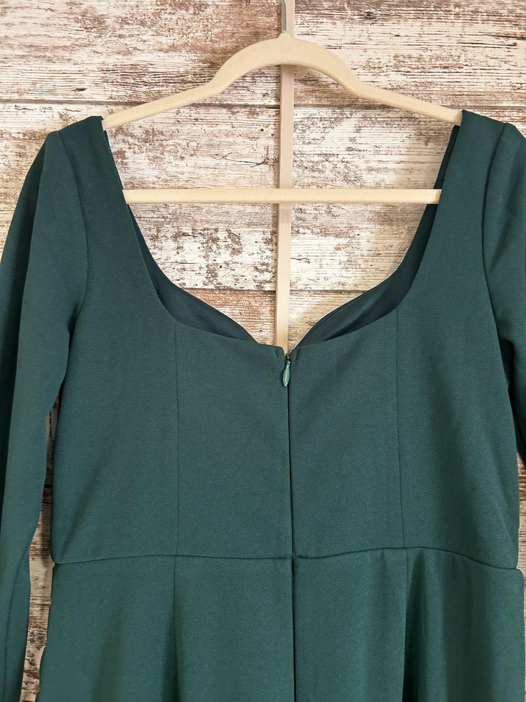 GREEN LONG DRESS (NEW)