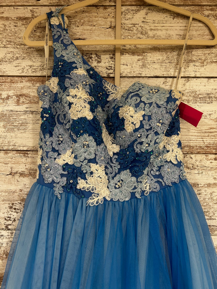 BLUE/WHITE FLORAL A LINE GOWN