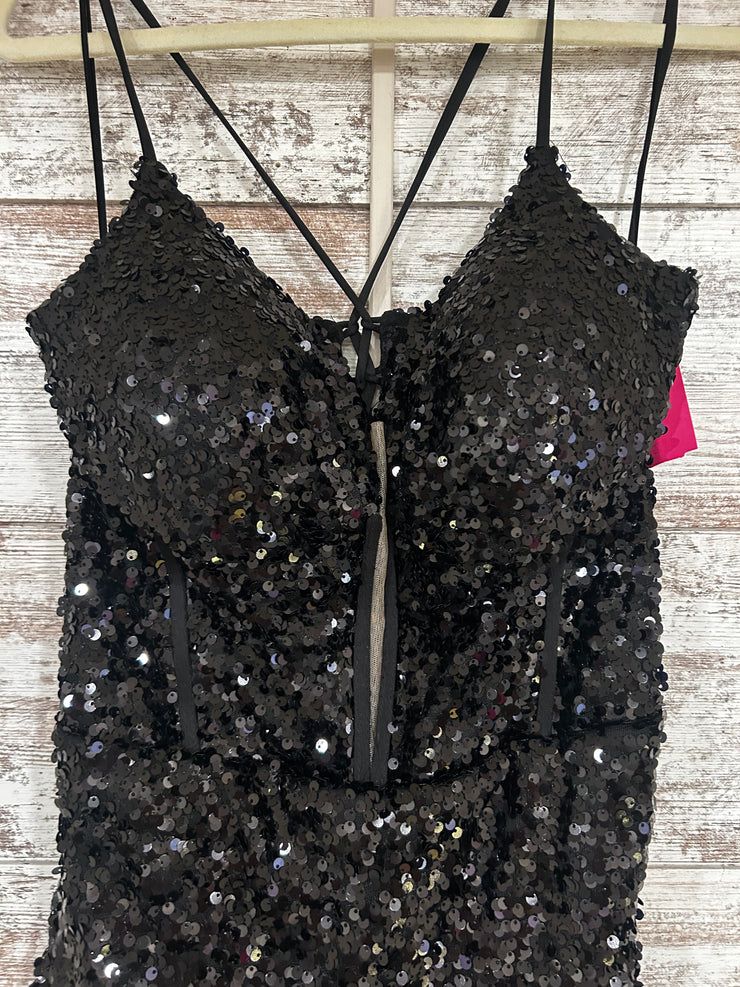 BLACK SEQUIN LONG EVENING GOWN