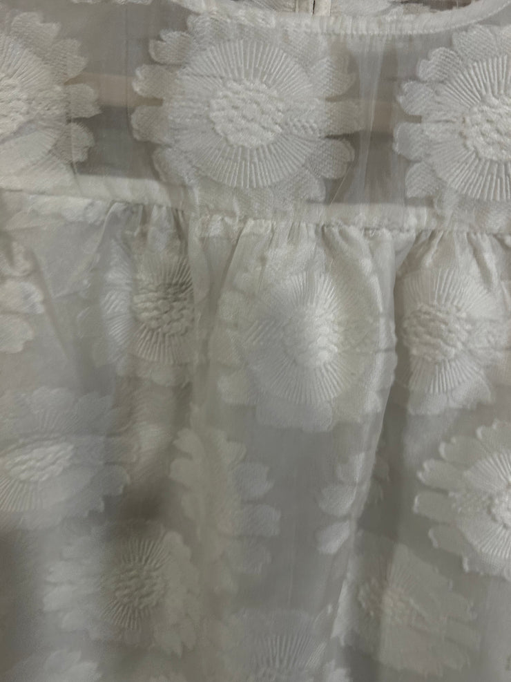 WHITE SHORT SLEEVE TOP (NEW)