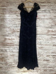NAVY FLORAL LONG EVENING GOWN
