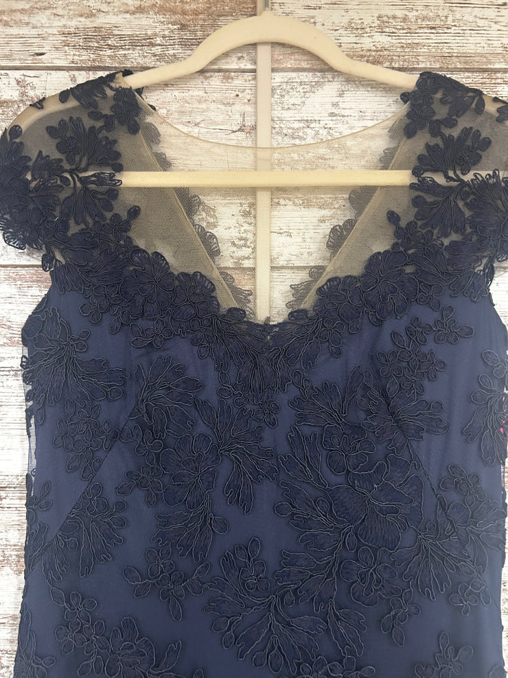 NAVY FLORAL LONG EVENING GOWN