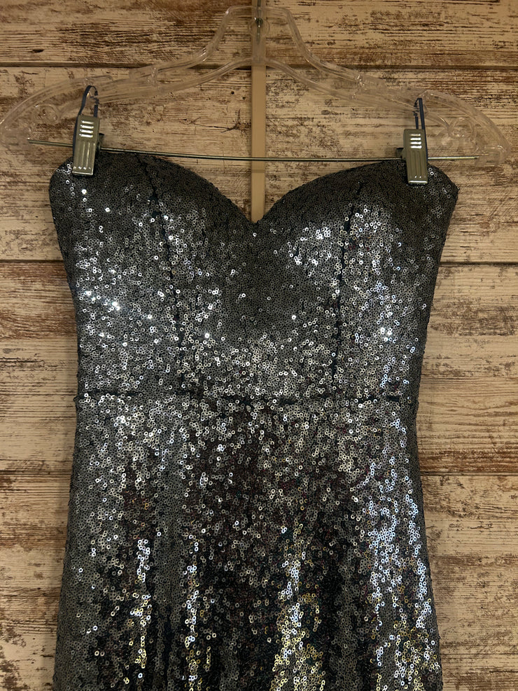 BLUE SPARKLY LONG DRESS (NEW)