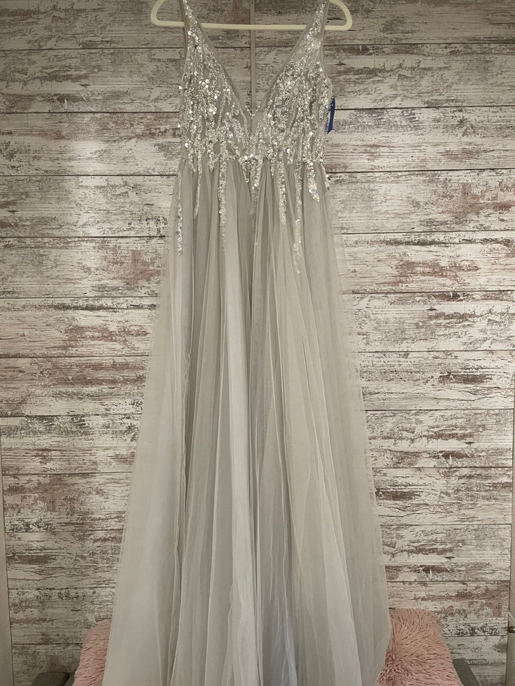 SILVER SPARKLY TOP A LINE GOWN