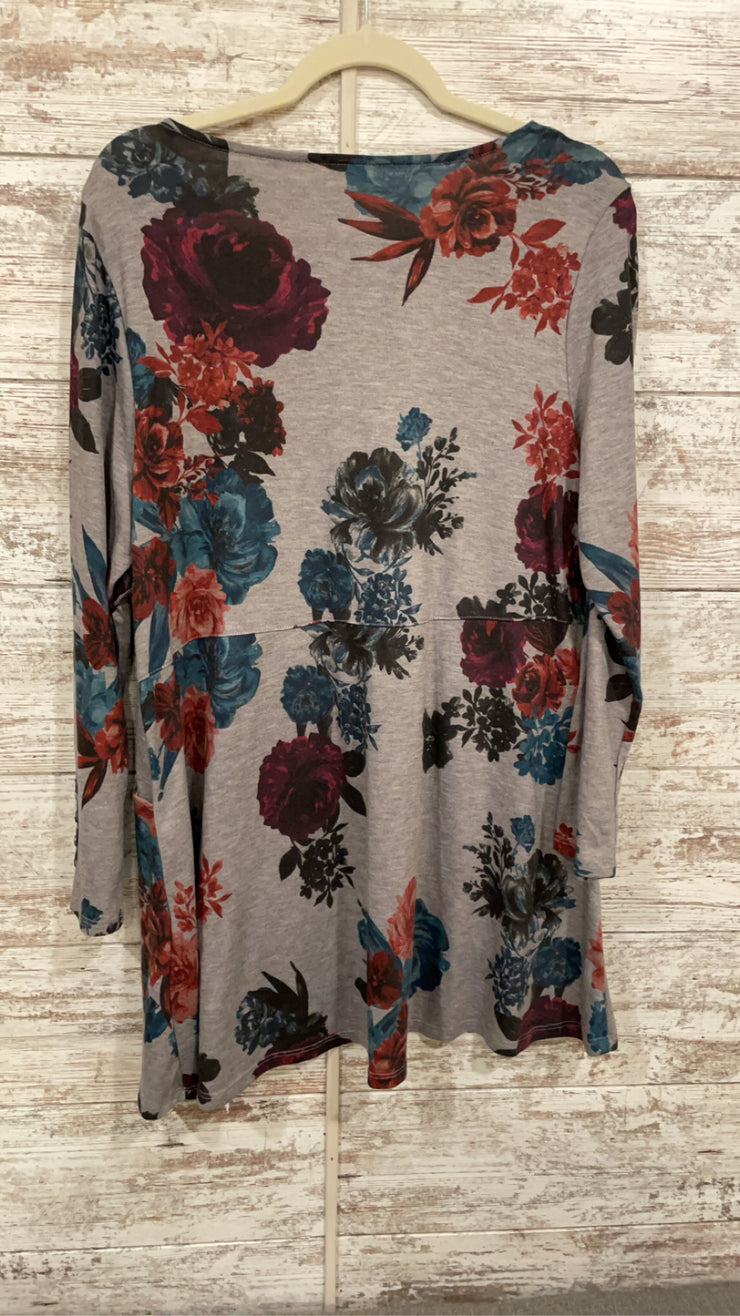 GRAY/FLORAL TUNIC (NEW) $109