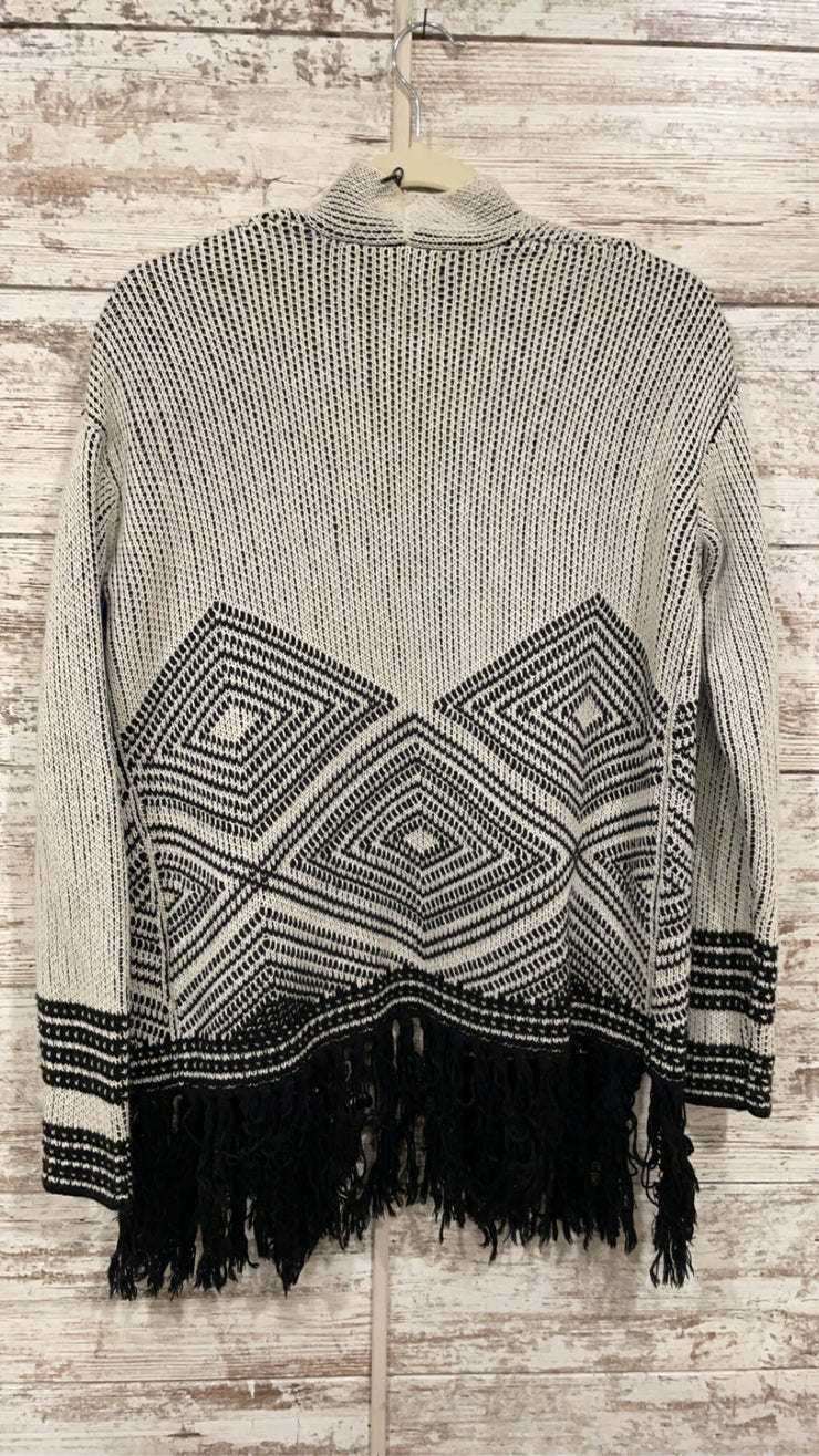 IVORY/BLACK OPEN CARDIGAN$110