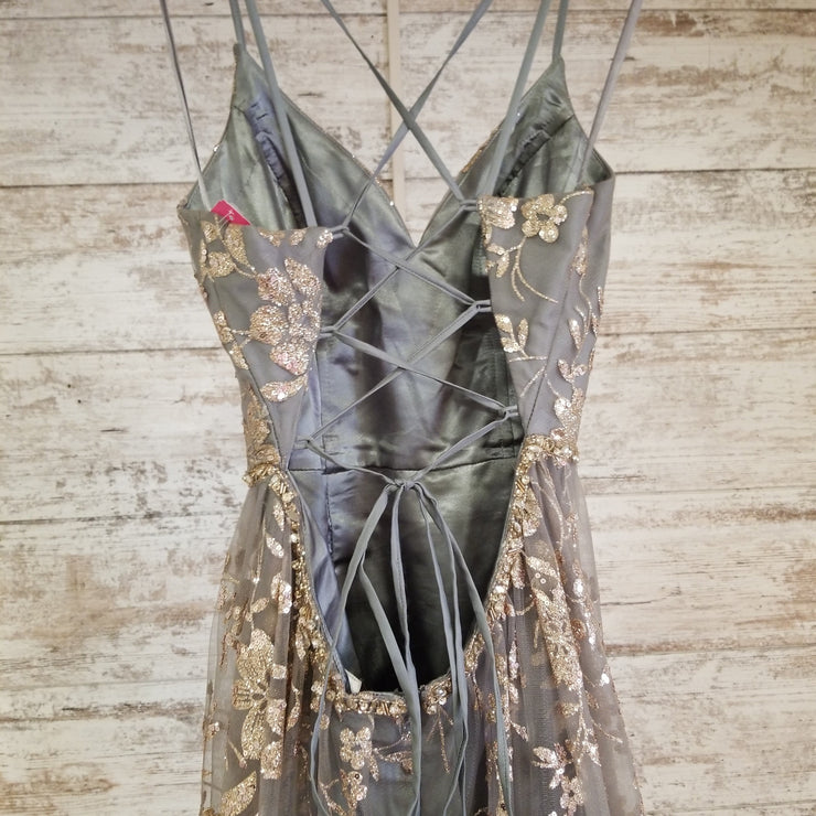 GRAY/GOLD A LINE GOWN