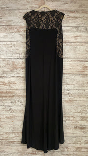 BLACK LONG EVENING GOWN (NEW)