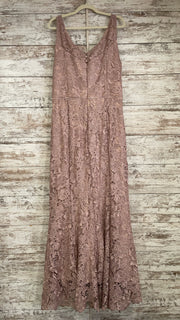 PINK LACE LONG DRESS
