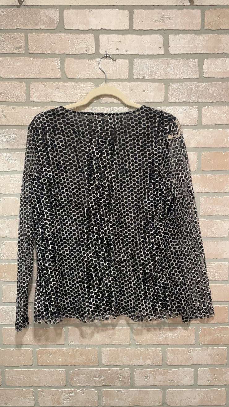 BLACK/WHITE TIERED TOP $79