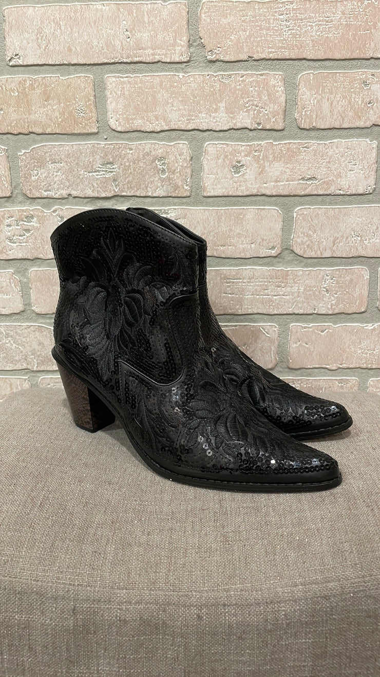 BLACK SPARKLY BOOTS (NEW) $165