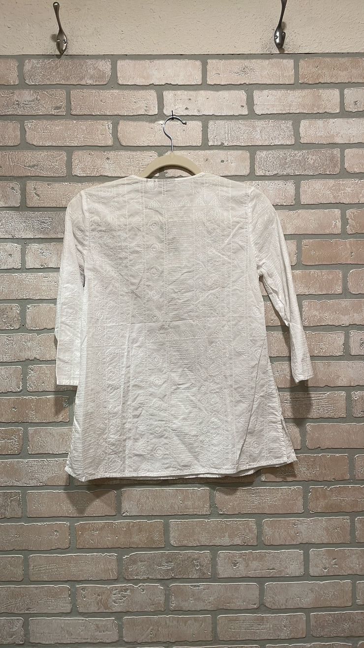 WHITE 3/4 SLEEVE TOP $89