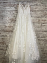 WHITE WEDDING GOWN (NEW) $1600
